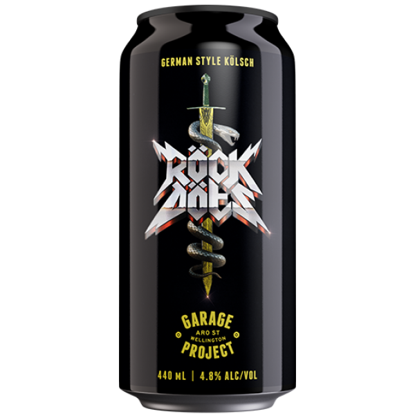 Beer can with 'Black Snake' branding on a black background